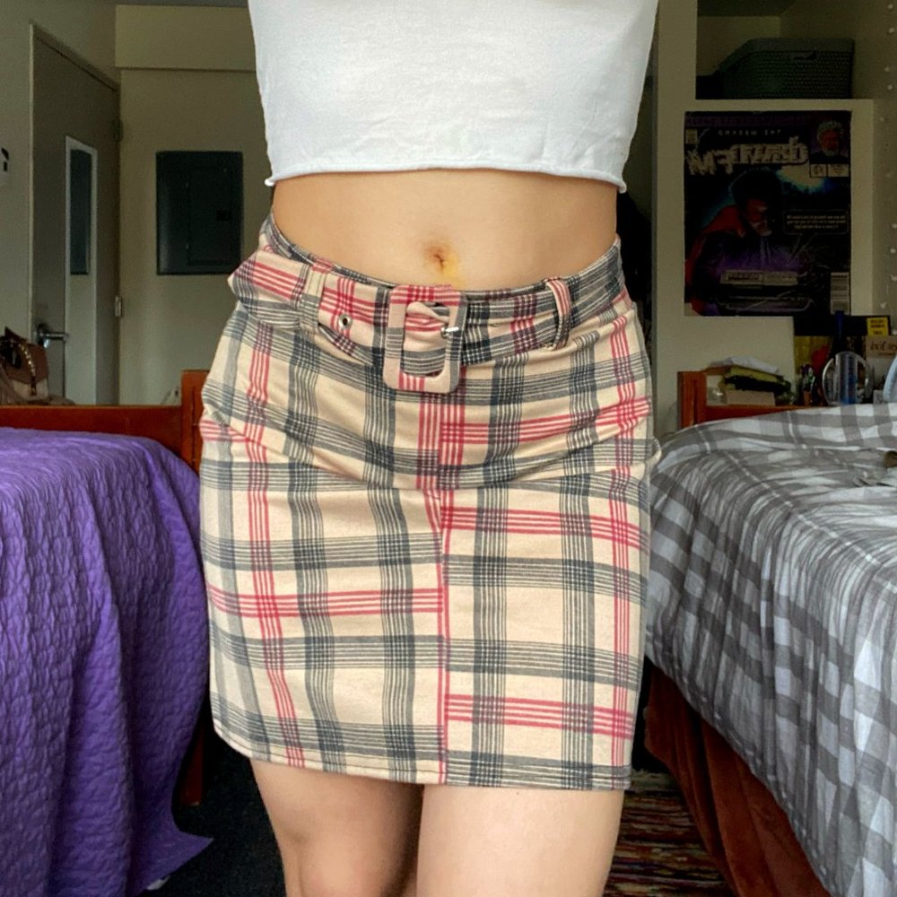 Pretty Little Thing Stone Checked Buckled Mini Skirt